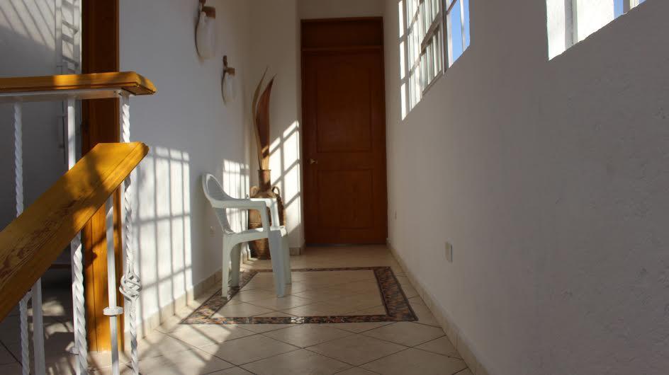 טפוזטלן Hostal Villa Quieta מראה חיצוני תמונה